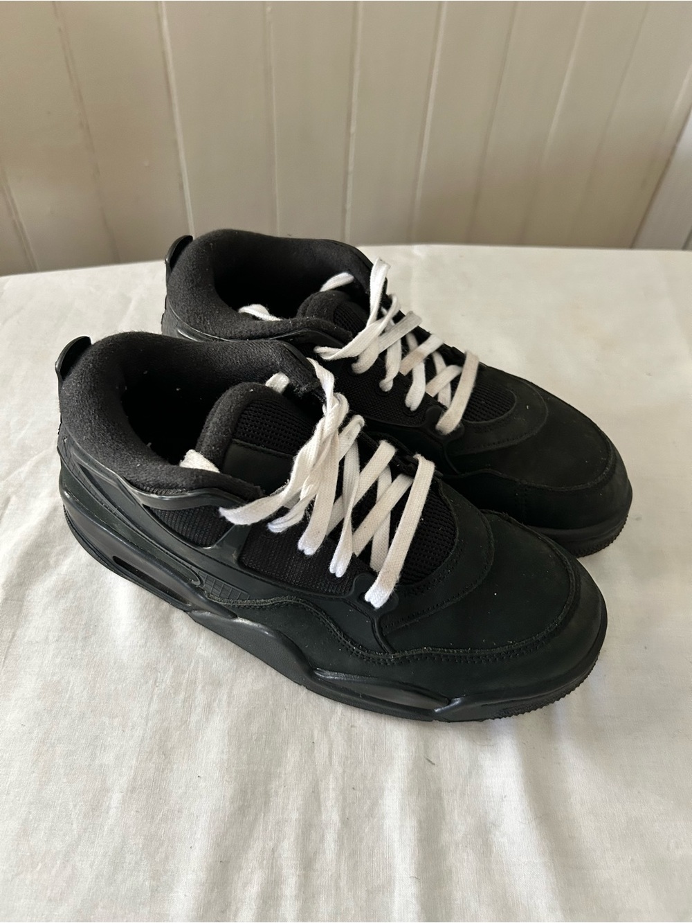 Air Jordan 4 RM GS Black Cat Sneakers(Size 5.5 Y/Woman’s Size 7)